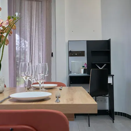 Daire L'adreia Confortable T2 - Renove - Lumineux - Calme - Parking - Proche Lille & Tramway