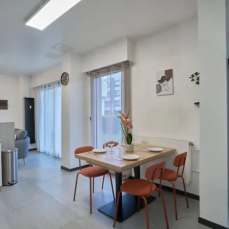 L'adreia Confortable T2 - Renove - Lumineux - Calme - Parking - Proche Lille & Tramway Apartment *