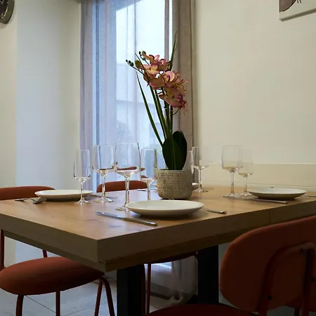 Daire L'adreia Confortable T2 - Renove - Lumineux - Calme - Parking - Proche Lille & Tramway *